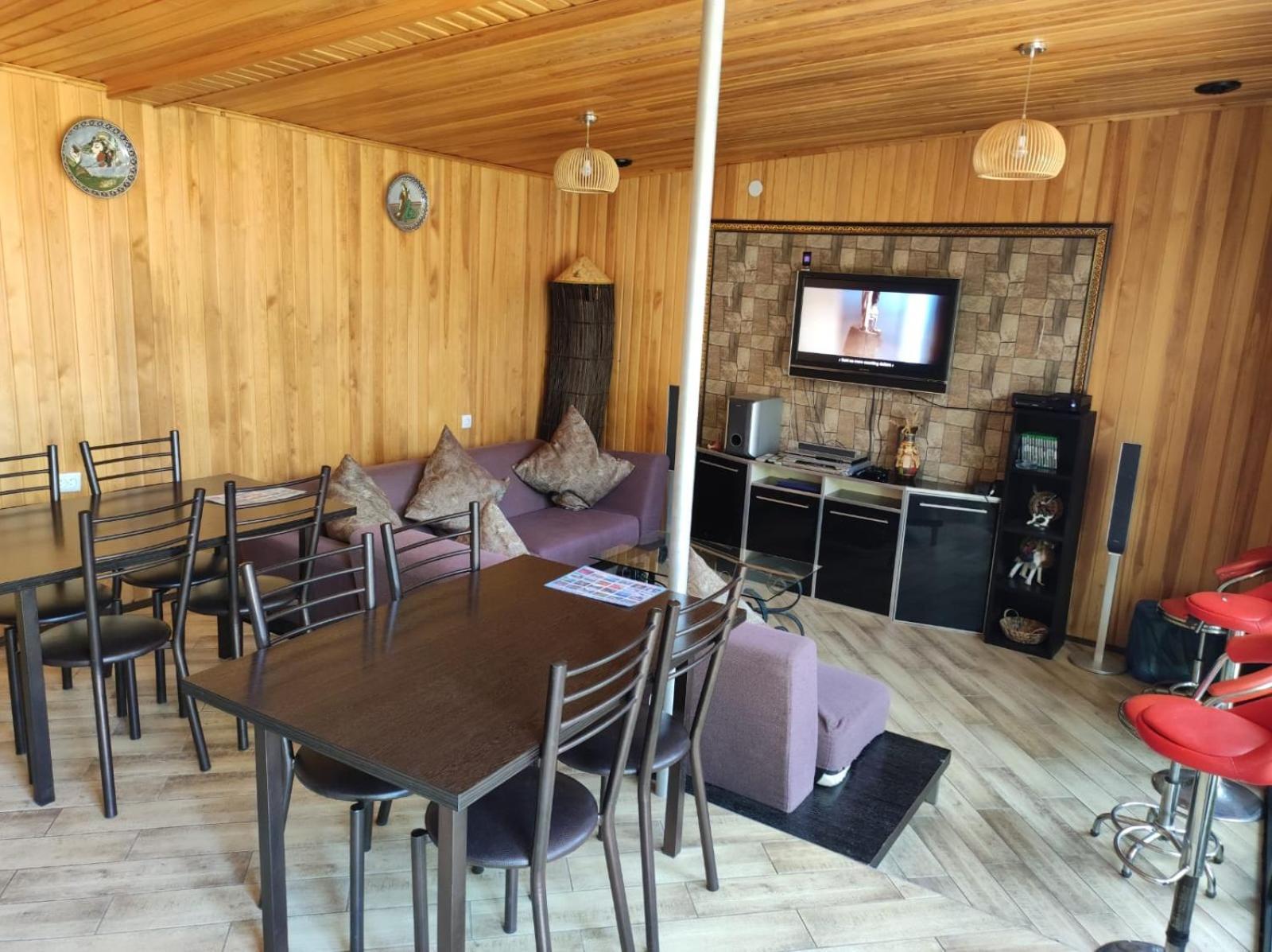 В Гостях На Иссык-Куле Hotel Cholpon-Ata Bagian luar foto