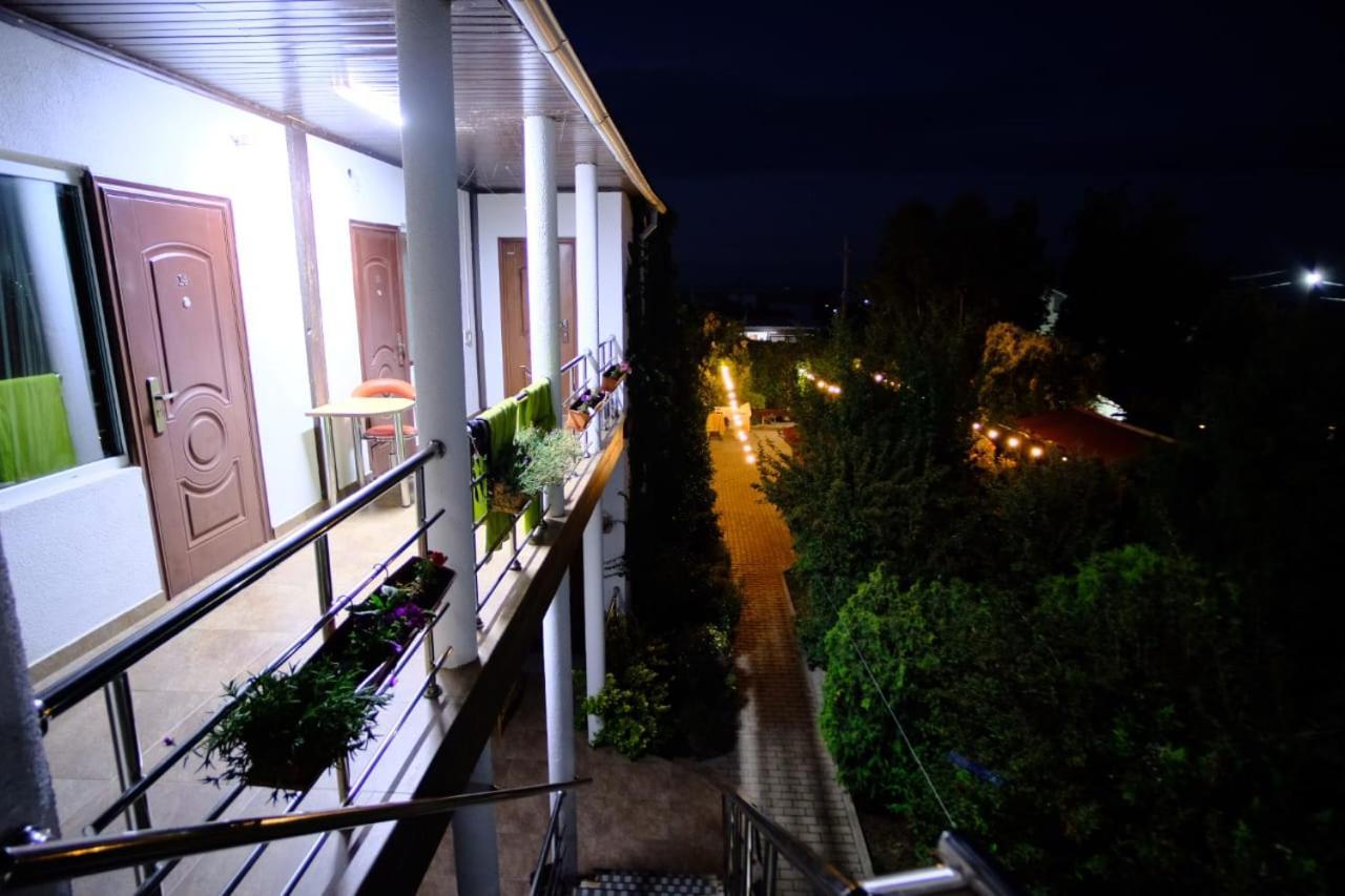 В Гостях На Иссык-Куле Hotel Cholpon-Ata Bagian luar foto